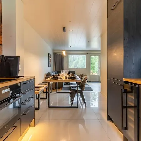Arctic Aurora Apartment *