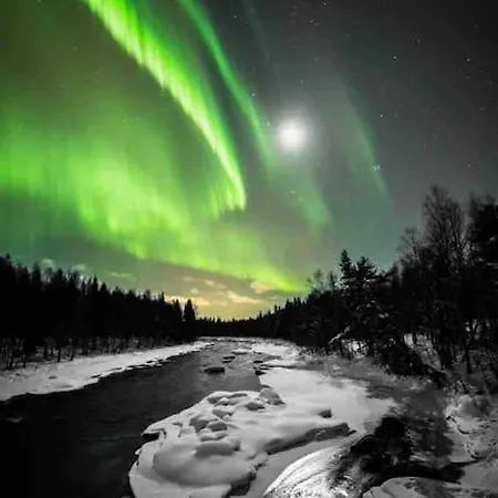 Arctic Aurora Apartment